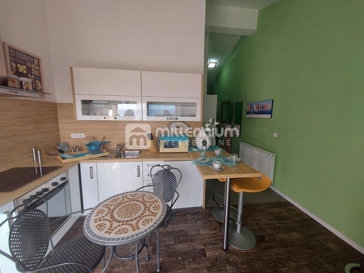 House For sale - PRIMORSKO-GORANSKA NOVI VINODOLSKI