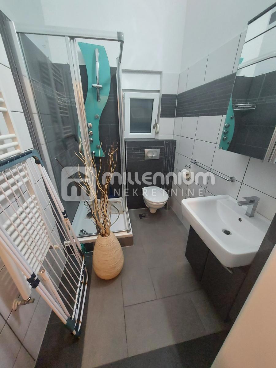 House For sale - PRIMORSKO-GORANSKA NOVI VINODOLSKI