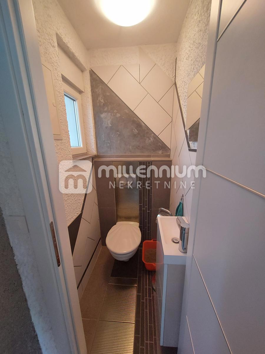 House For sale - PRIMORSKO-GORANSKA NOVI VINODOLSKI