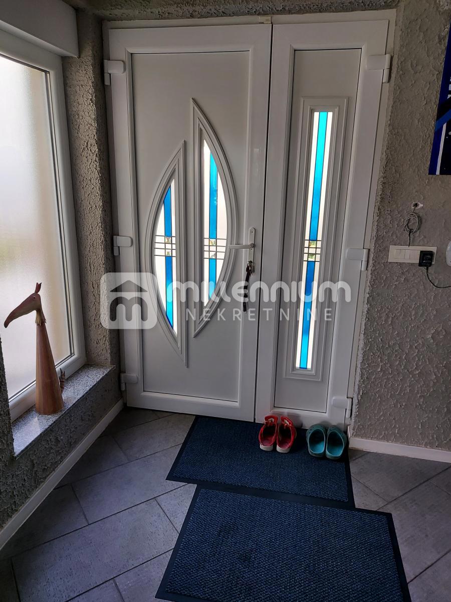 House For sale - PRIMORSKO-GORANSKA NOVI VINODOLSKI