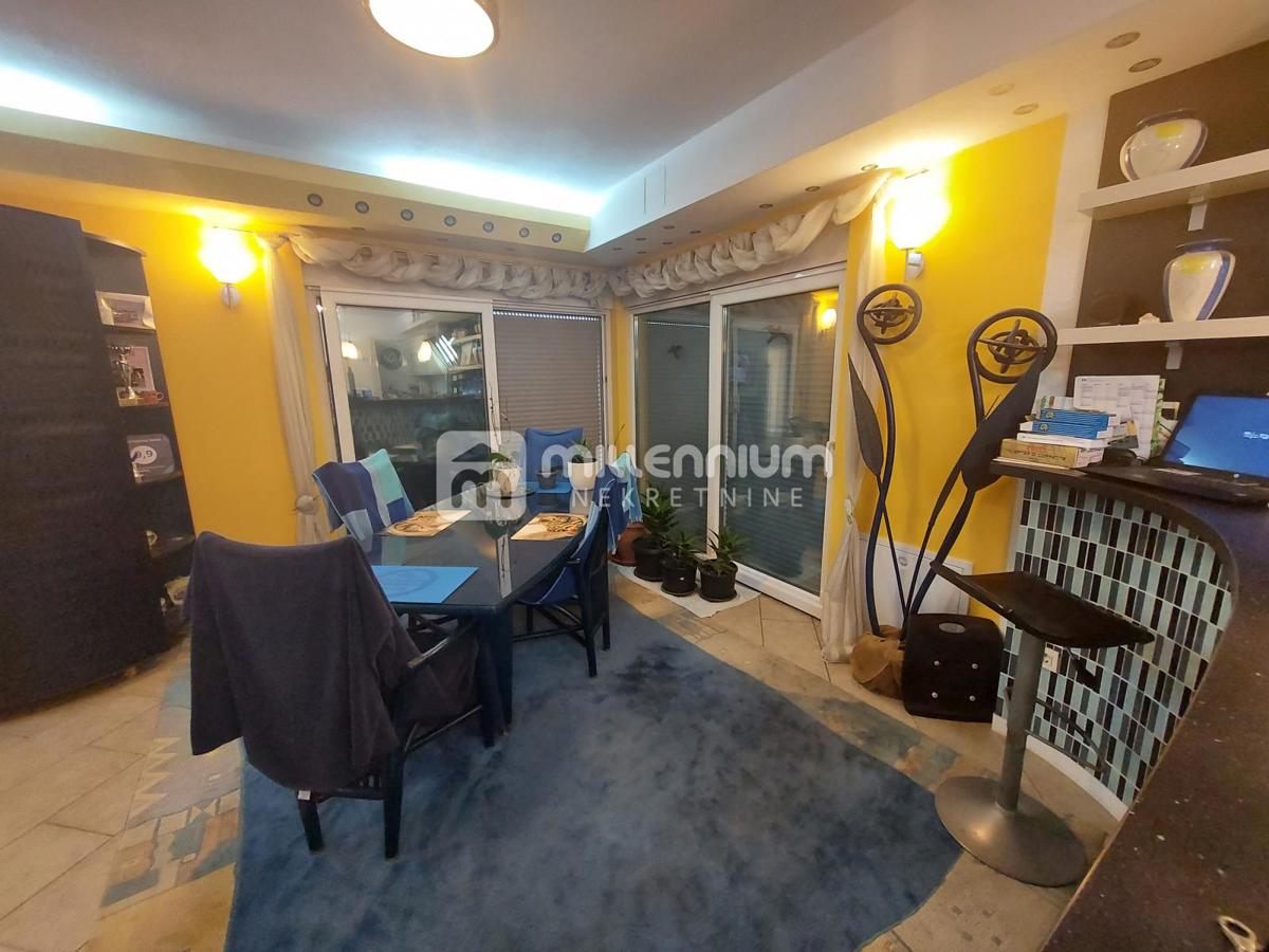 House For sale - PRIMORSKO-GORANSKA NOVI VINODOLSKI