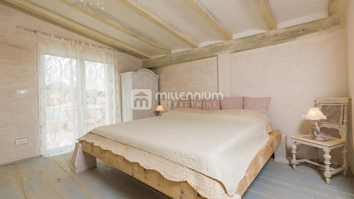 Kuća Na prodaju - ISTARSKA SVETI PETAR U ŠUMI