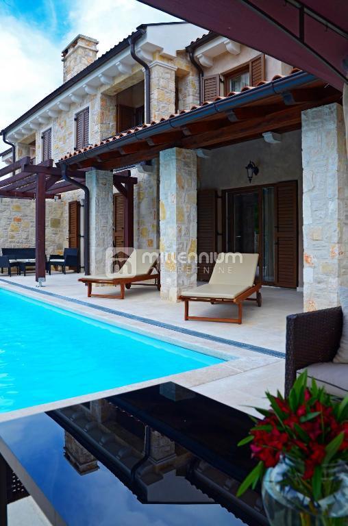 Maison À vendre - PRIMORSKO-GORANSKA KRK