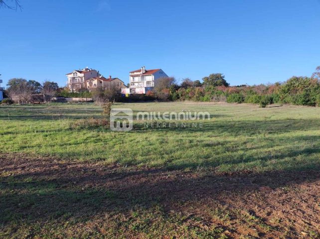 Terrain à vendre 1300 m² – Rovinj