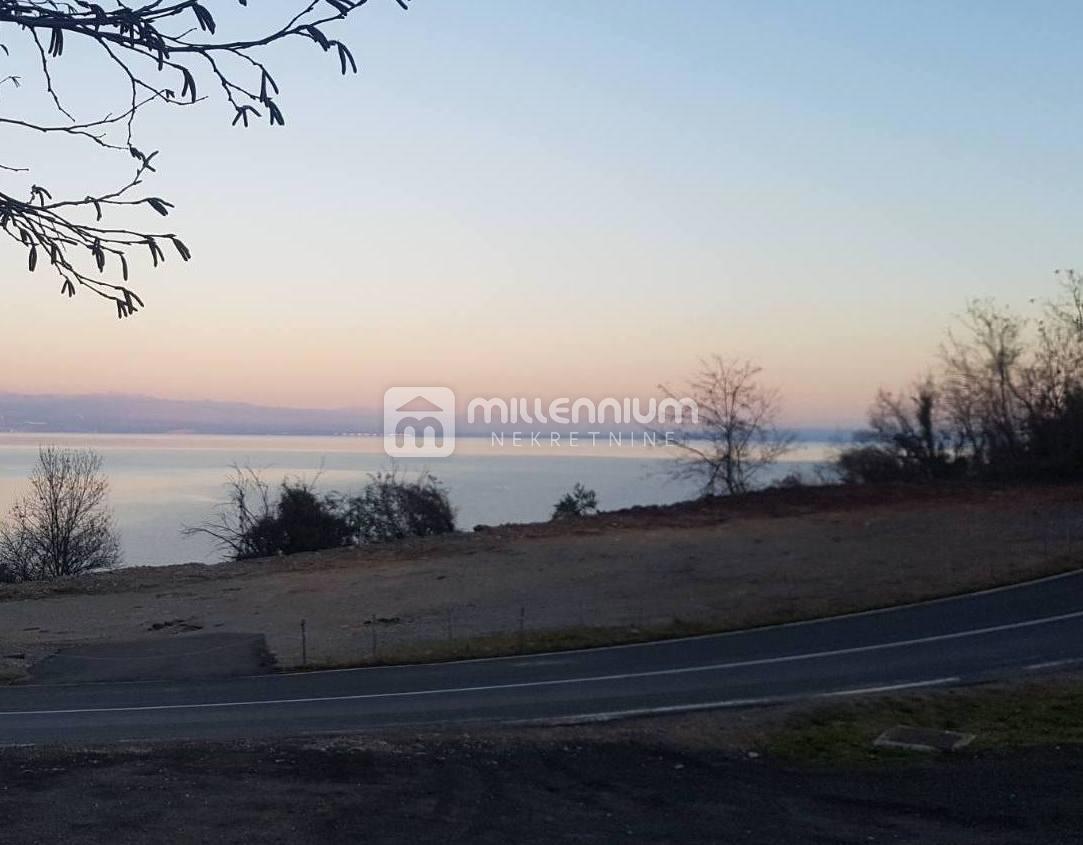 Land For sale MEDVEJA