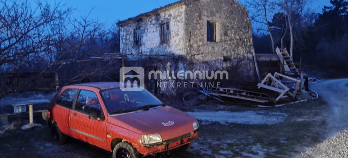 Dom Na predaj - ISTARSKA LUPOGLAV