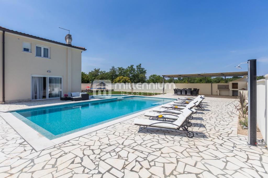 Kuća Na prodaju - ISTARSKA UMAG