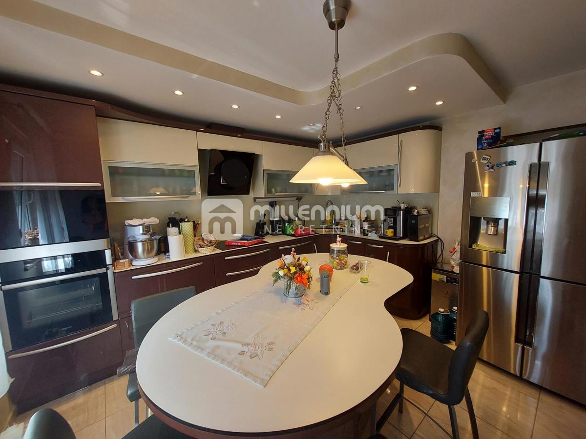 Appartement À vendre - PRIMORSKO-GORANSKA RIJEKA