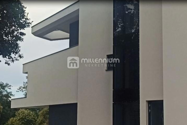 Haus zu verkaufen 482 m² – Lovran