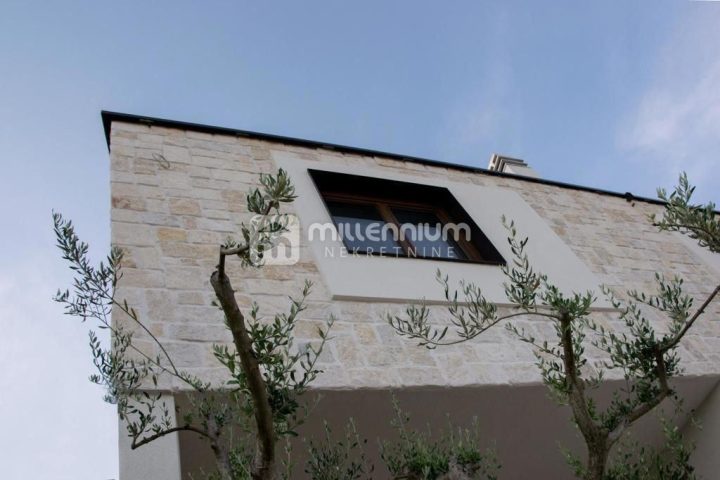 Haus zu verkaufen 162 m² – Višnjan