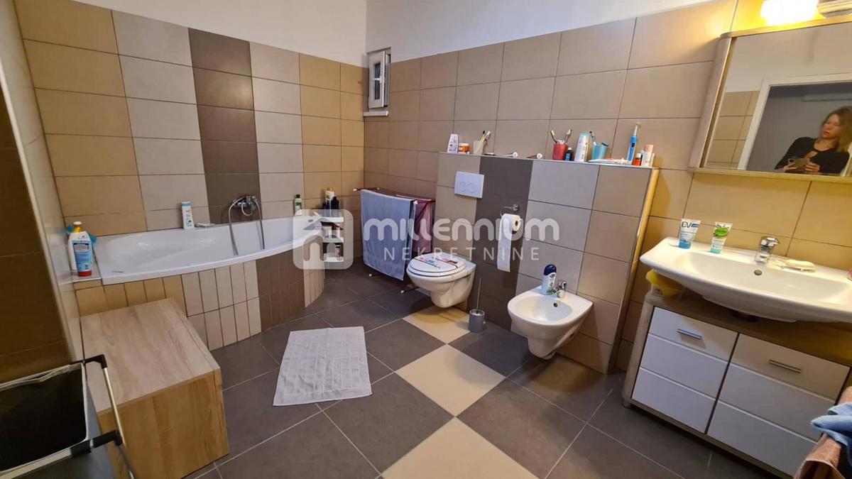 Apartment Zu verkaufen - PRIMORSKO-GORANSKA RIJEKA