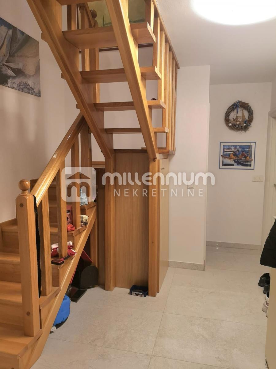 Appartement À vendre - PRIMORSKO-GORANSKA KRK