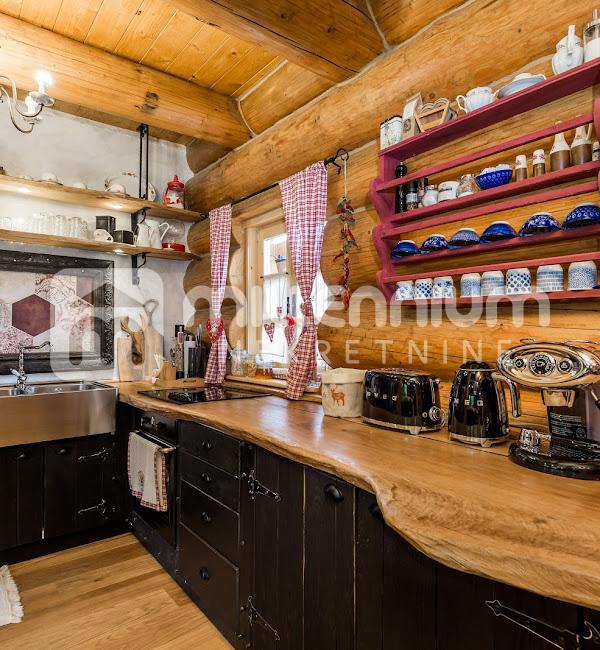 House For sale - PRIMORSKO-GORANSKA RAVNA GORA
