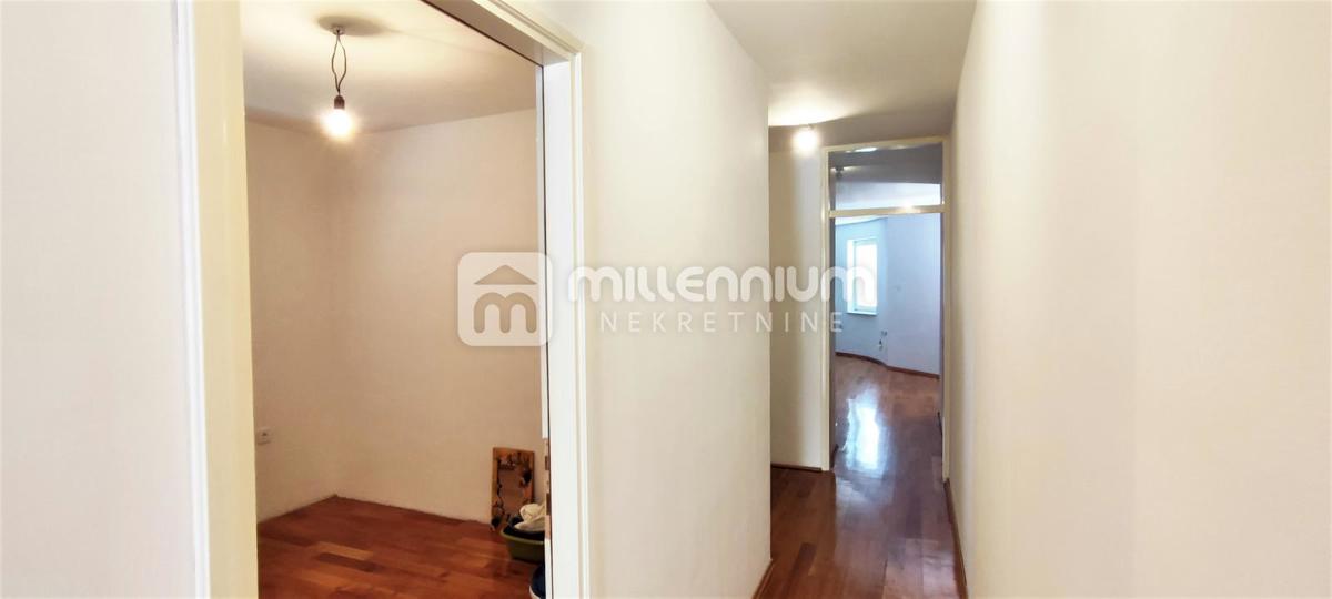 Flat For sale - PRIMORSKO-GORANSKA CRIKVENICA
