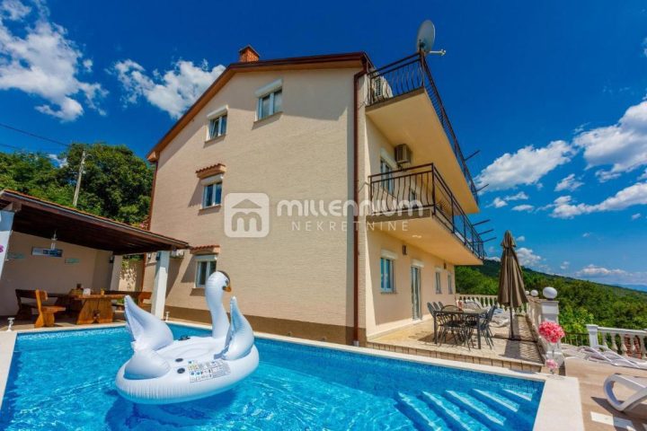 Dom na sprzedaż 450 m² – Crikvenica