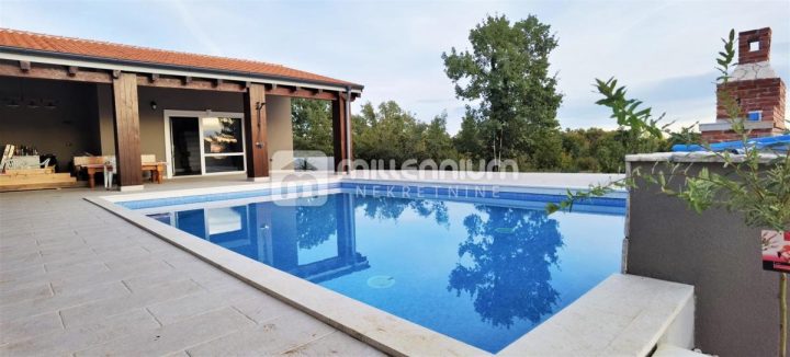 Hiša na predaj 248 m² – Svetvinčenat