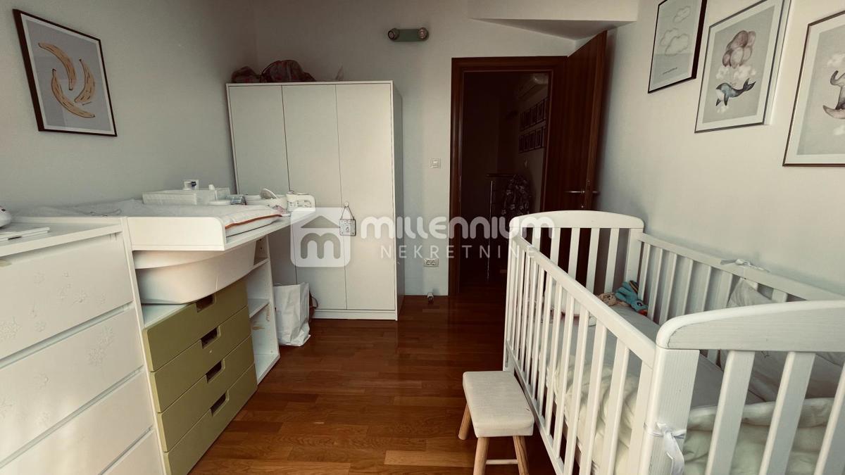 Apartment Zu verkaufen - PRIMORSKO-GORANSKA KASTAV