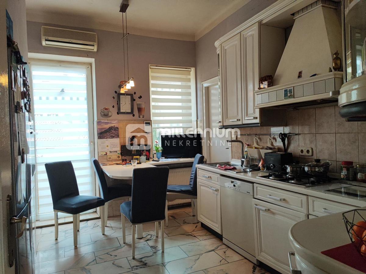 Apartmán Na prodej - PRIMORSKO-GORANSKA RIJEKA