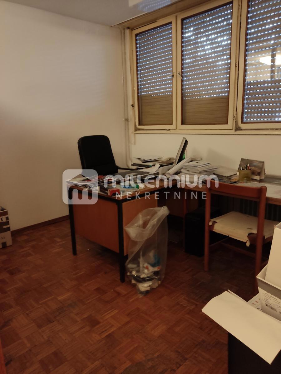 Business premises For sale - PRIMORSKO-GORANSKA RIJEKA