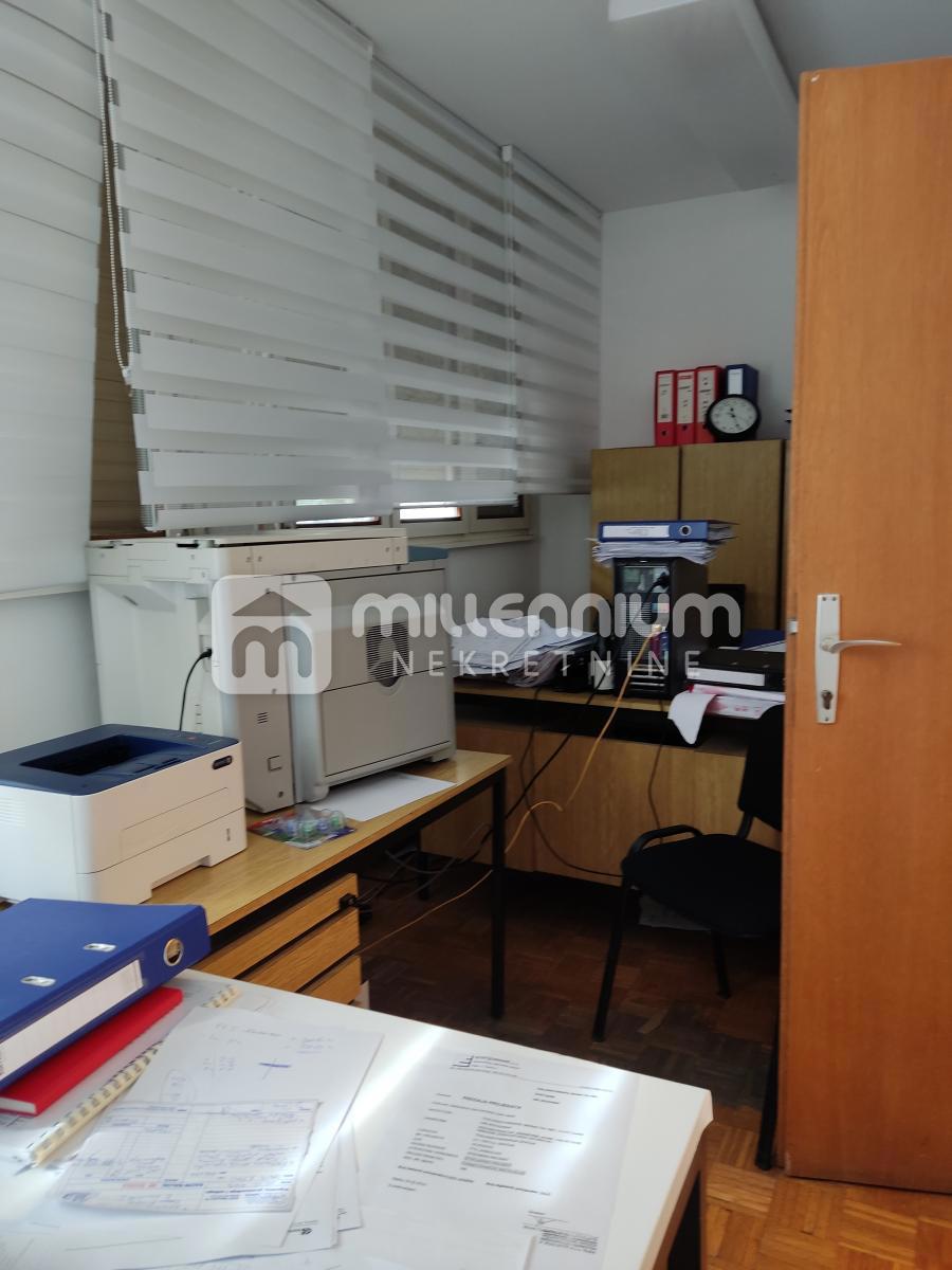 Business premises For sale - PRIMORSKO-GORANSKA RIJEKA