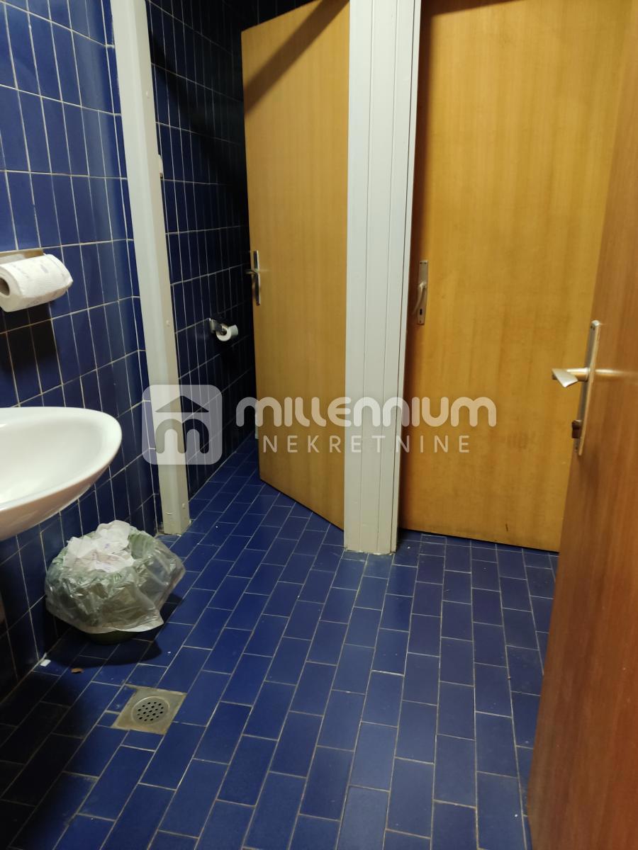 Business premises For sale - PRIMORSKO-GORANSKA RIJEKA
