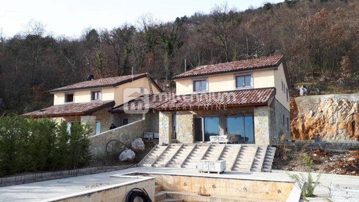 Haus zu verkaufen 159 m² – Poljane