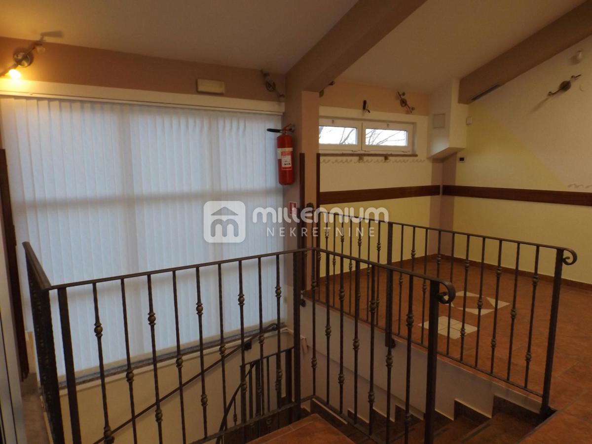Business premises For sale - PRIMORSKO-GORANSKA RIJEKA