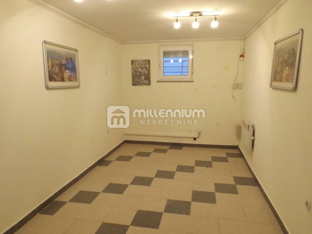 Business premises For sale - PRIMORSKO-GORANSKA RIJEKA