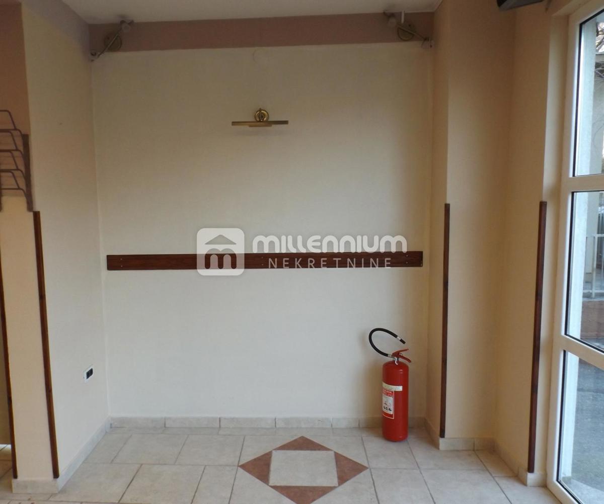 Business premises For sale - PRIMORSKO-GORANSKA RIJEKA