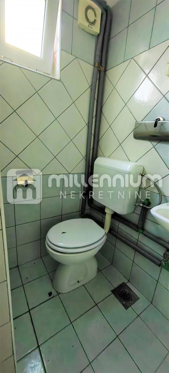 Business premises For sale - PRIMORSKO-GORANSKA RIJEKA