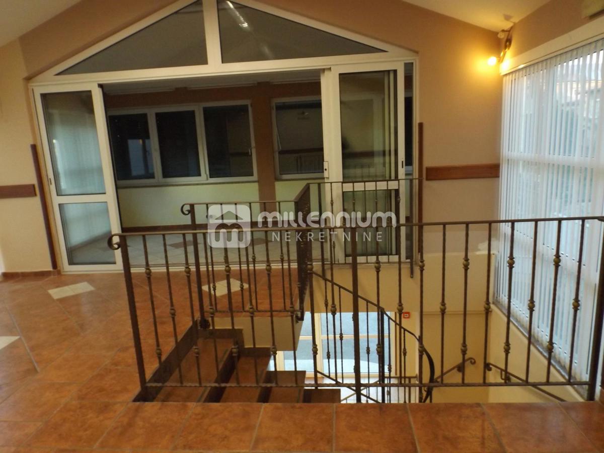 Business premises For sale - PRIMORSKO-GORANSKA RIJEKA
