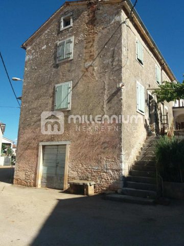 Hiša na predaj 170 m² – Višnjan