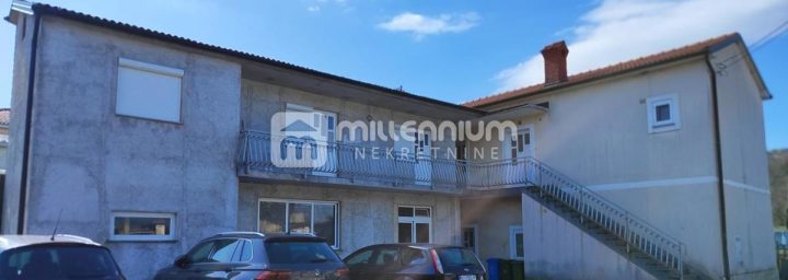 Dům na prodej 382 m² – Čavle