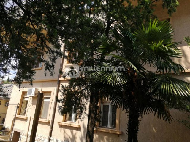 Apartmán na prodej 244 m² – Kozala