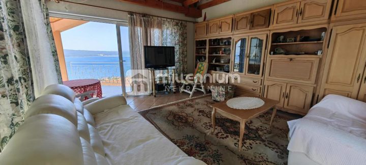 Apartmán na predaj 210 m² – Dramalj