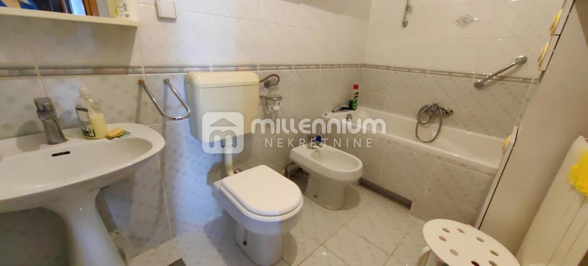 Apartmán Na predaj - PRIMORSKO-GORANSKA CRIKVENICA