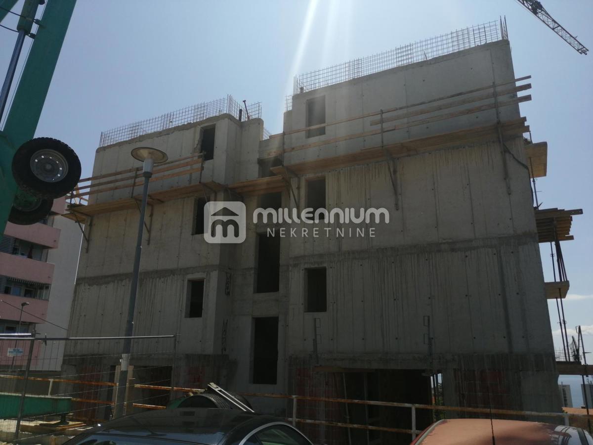 Business premises For sale - PRIMORSKO-GORANSKA RIJEKA
