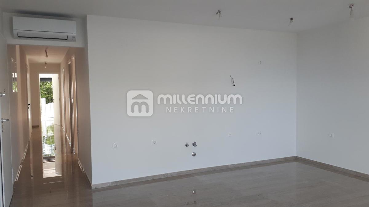 Apartma Na predaj - PRIMORSKO-GORANSKA KRK
