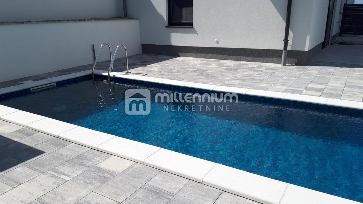 Appartement À vendre - PRIMORSKO-GORANSKA KRK