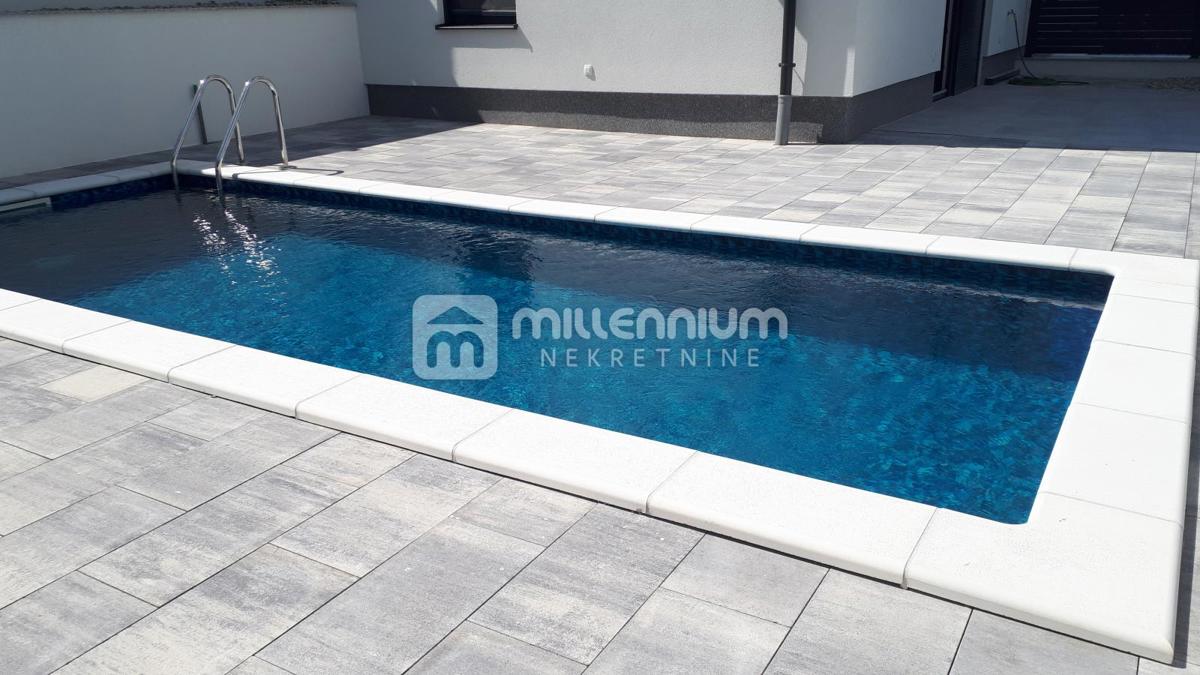 Appartement À vendre - PRIMORSKO-GORANSKA KRK