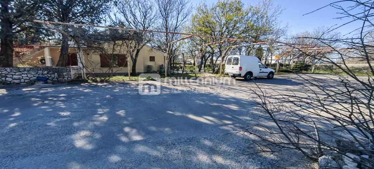 Business premises For sale - PRIMORSKO-GORANSKA KRALJEVICA