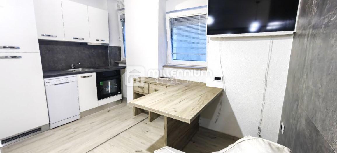 Apartmán Na predaj - PRIMORSKO-GORANSKA OPATIJA