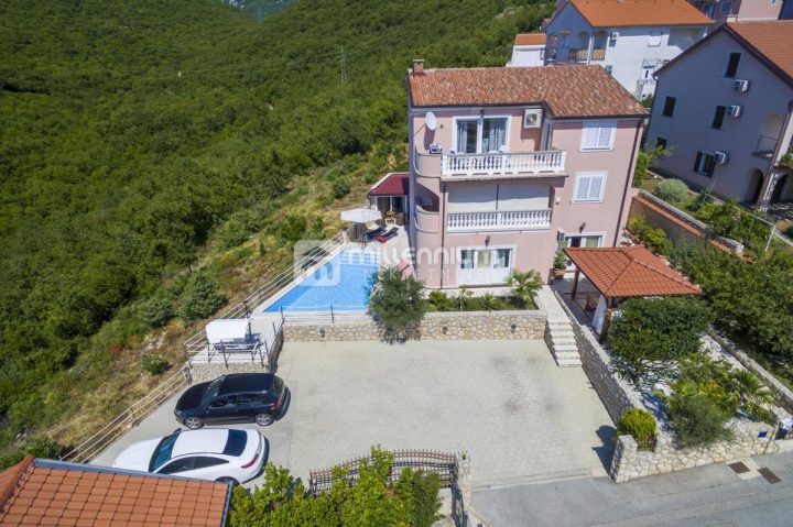 Casa in vendita 344 m² – Selce