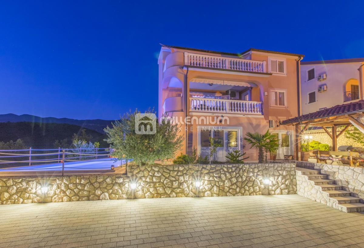 Hiša Naprodaj - PRIMORSKO-GORANSKA Crikvenica