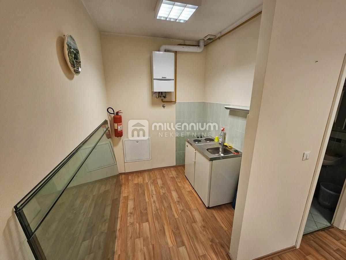 Business premises For rent - PRIMORSKO-GORANSKA RIJEKA