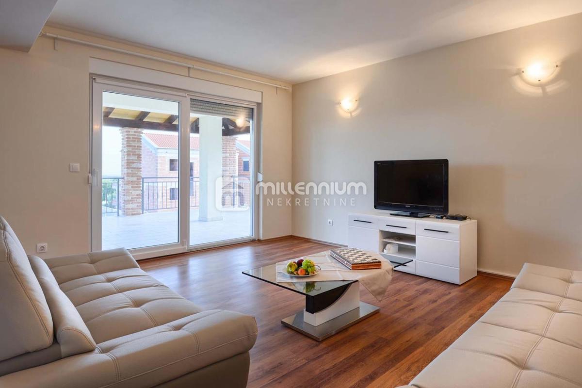 House For sale - Istarska Poreč - foto 2/22