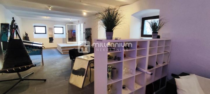 Business premises for sale 189 m² – Rijeka