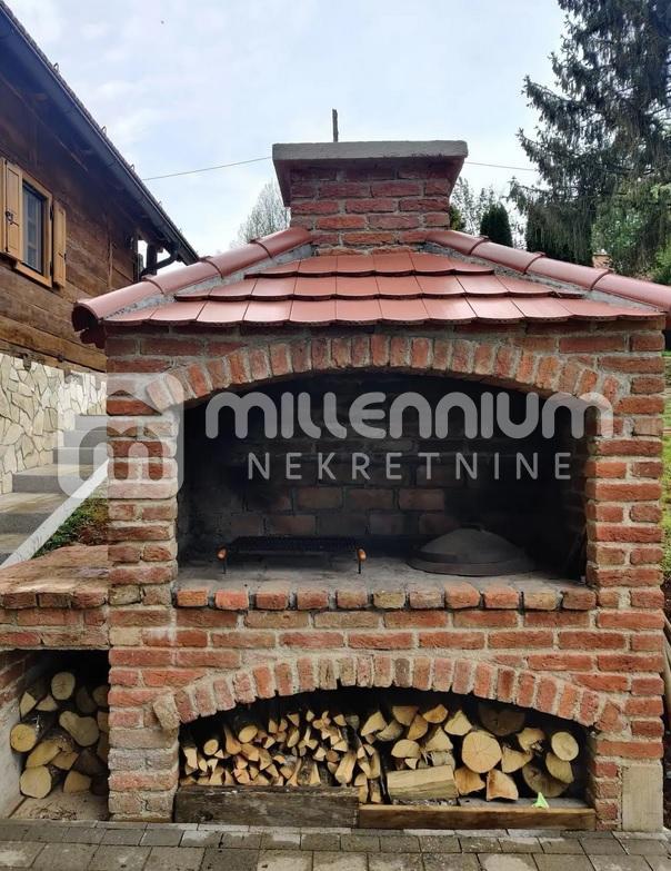 Hiša Na predaj - KARLOVAČKA GENERALSKI STOL