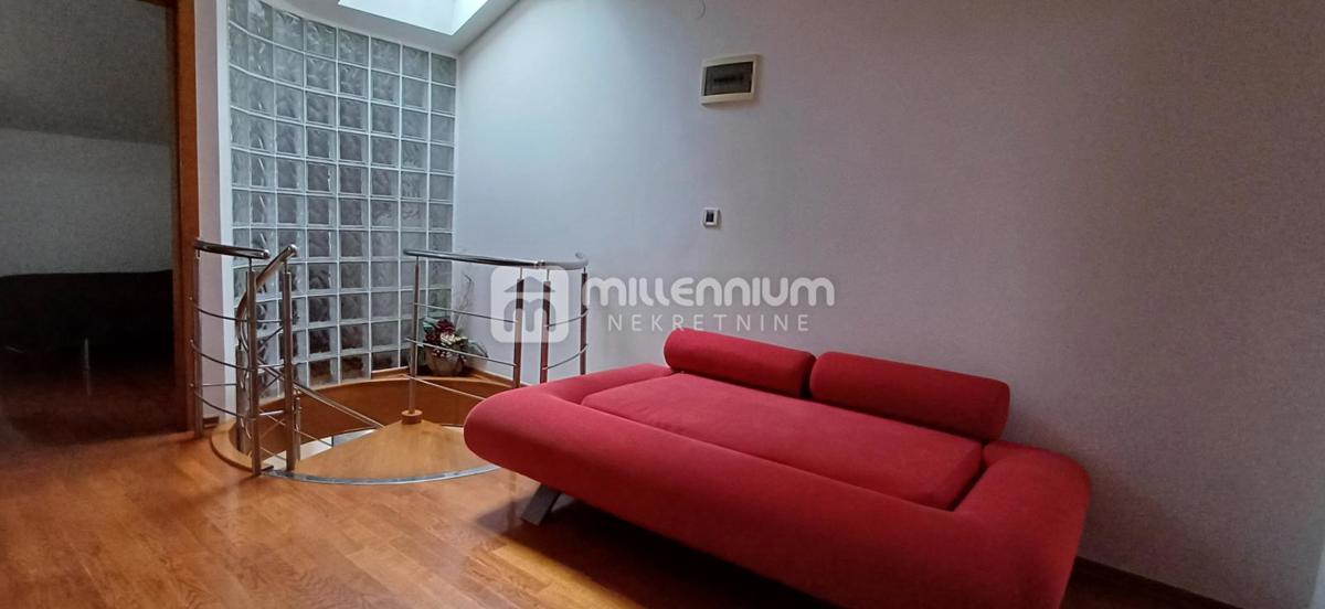 Apartment Zu verkaufen - PRIMORSKO-GORANSKA OPATIJA