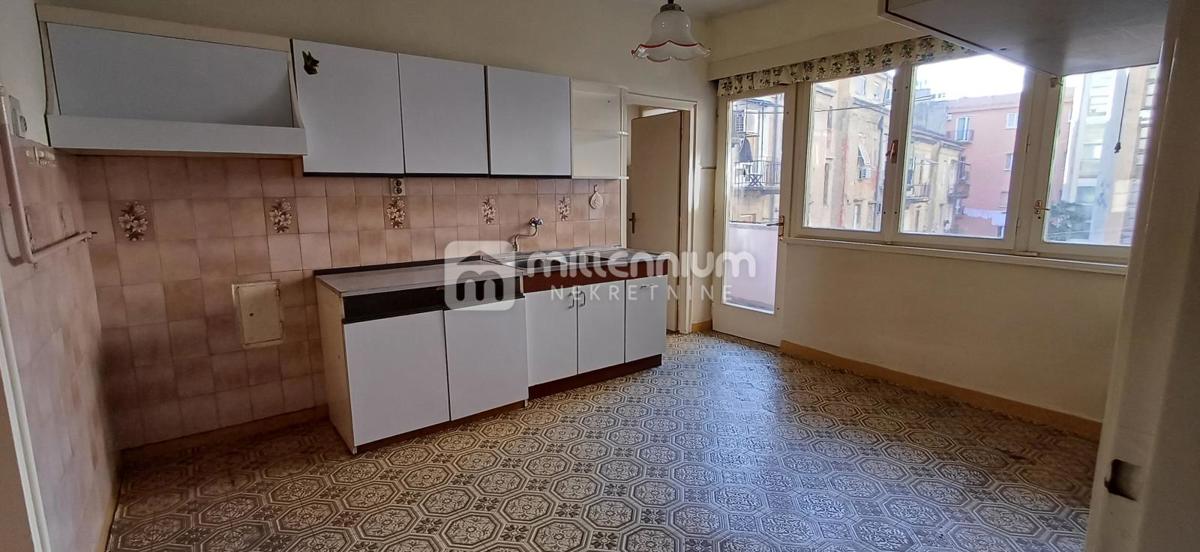 Apartment Zu verkaufen - PRIMORSKO-GORANSKA RIJEKA